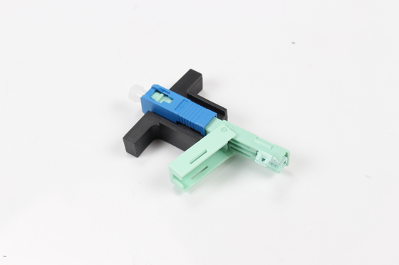SC Fast Connector Butterfly για την αγορά FTTH Fiber Optic Drop Cable απώλεια επιστροφής 50db