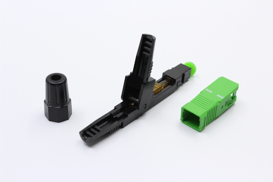 Συγκρότημα πεδίου 100pcs FTTH Fiber Quick Connector για ομαλή μετάδοση σήματος ινών