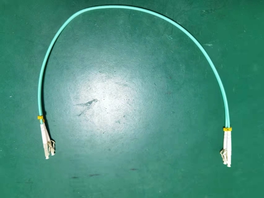 Τηλεπικοινωνιακή σύνδεση SC LC UPC προς LC UPC OM4 SR Duplex Fiber Optic Patch Cord