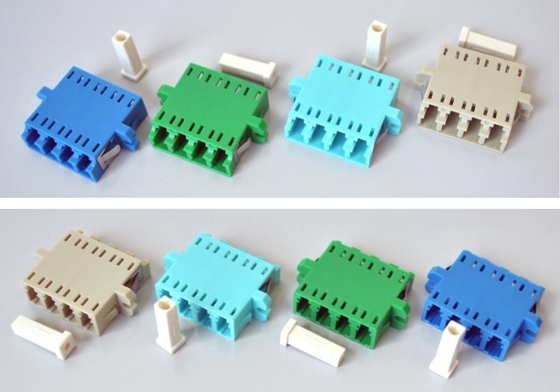 FTTH Fiber Optic Adapter LC Quad Flange Coupler 4 LC για 40 έως 85 Temp συμβατότητα