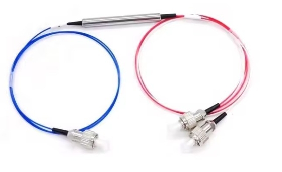 3 Υψηλής ισχύος PER ER 28dB 1x2 1 2 Μίνι PM FBT Δορυφόρος διαίρεσης οπτικών ινών με τύπο ινών G657A